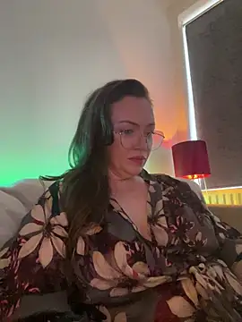 FemDom RubyKnightXXO online show from June 2026 05:08:01 PM