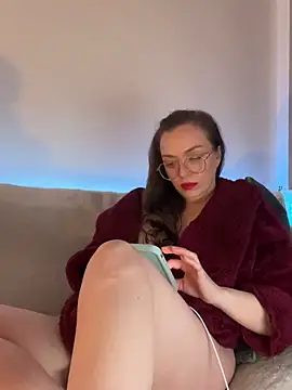 FemDom RubyKnightXXO online show from February 2025 06:12:01 PM