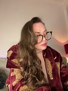 FemDom RubyKnightXXO online show from May 2026 08:01:02 PM