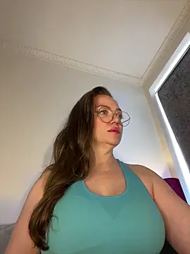 FemDom RubyKnightXXO online show from April 2026 01:53:02 PM