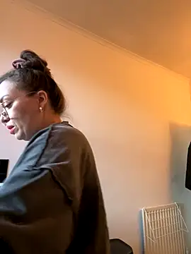 Snapshot of FemDom_RubyKnightXXO chatting on October 2025 04:52:02 PM FemDom RubyKnightXXO online show from October 2025 04:52:02 PM