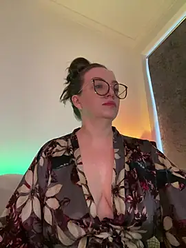 FemDom RubyKnightXXO online show from July 2026 06:41:01 PM