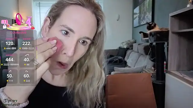 Snapshot of NaomiAndFriends chatting on February 2026 08:36:02 AM NaomiAndFriends online show from February 2026 08:36:02 AM