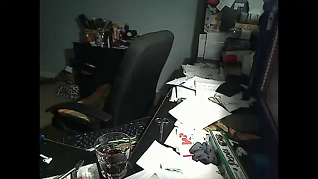 XTRAHORNYONE online show from February 2026 03:50:02 AM