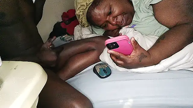 Snapshot of RinsingWood84 chatting on February 2026 11:32:01 AM RinsingWood84 online show from February 2026 11:32:01 AM