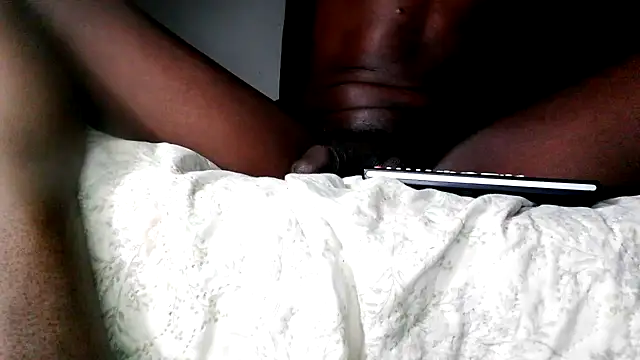 RinsingWood84 online show from February 2025 07:47:01 AM