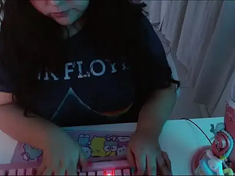 KittyK3 online show from September 2025 04:00:01 AM