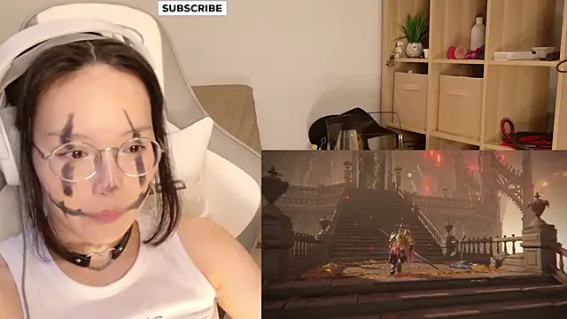 Snapshot of aliiiiiina chatting on January 2025 07:04:02 PM aliiiiiina online show from January 2025 07:04:02 PM