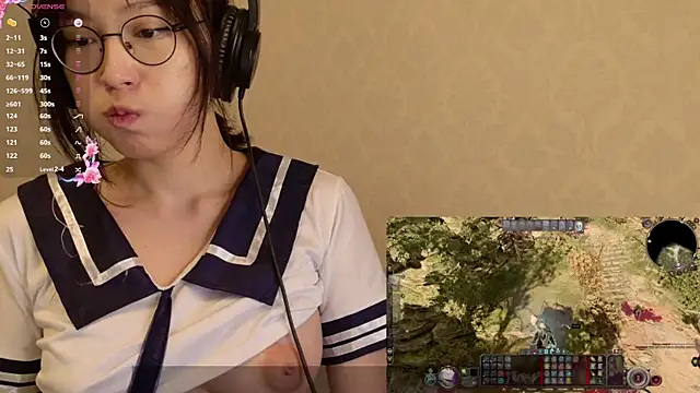 aliiiiiina online show from April 2026 07:58:02 PM