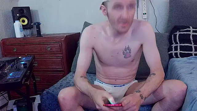 pyrowuff online show from June 2026 07:41:02 AM
