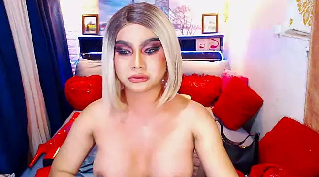 Snapshot of TsGoddessNhicolle chatting on February 2025 01:01:01 PM TsGoddessNhicolle online show from February 2025 01:01:01 PM