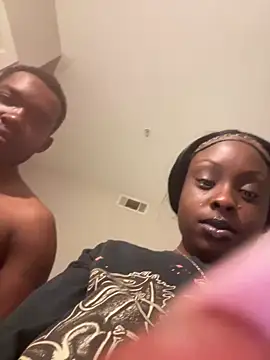 DancingLemonade online show from September 2025 12:28:02 AM