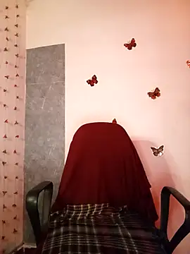 sharom smith1 online show from October 2025 06:45:01 AM