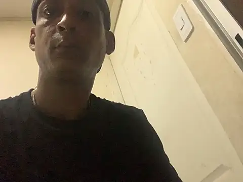 domigoodguy online show from February 2025 07:19:02 PM