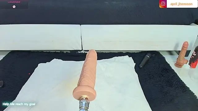 april jhonsson online show from February 2026 05:51:02 AM