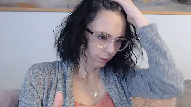 cleophee online show from March 2026 07:54:01 AM