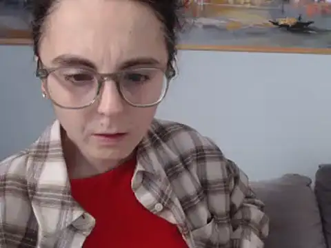 cleophee online show from March 2025 09:43:01 AM