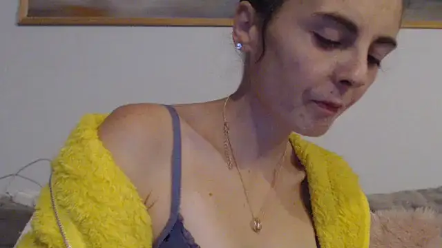 cleophee online show from December 2025 06:46:02 AM