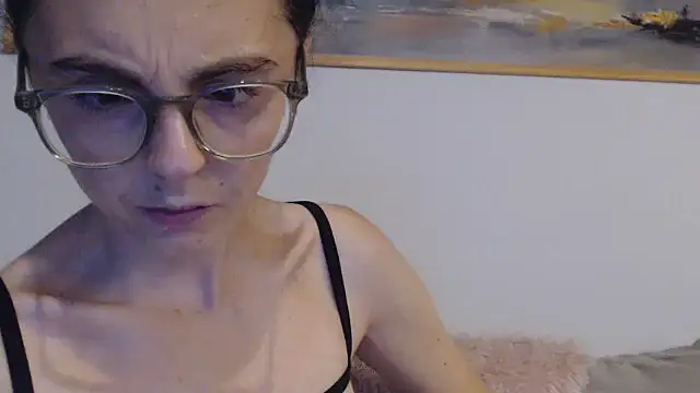 cleophee online show from October 2025 05:19:01 AM