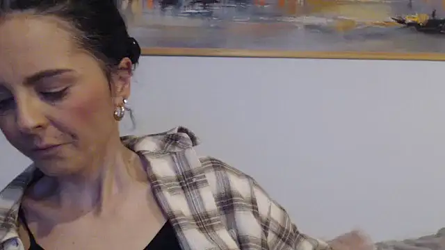 cleophee online show from November 2025 07:08:01 AM