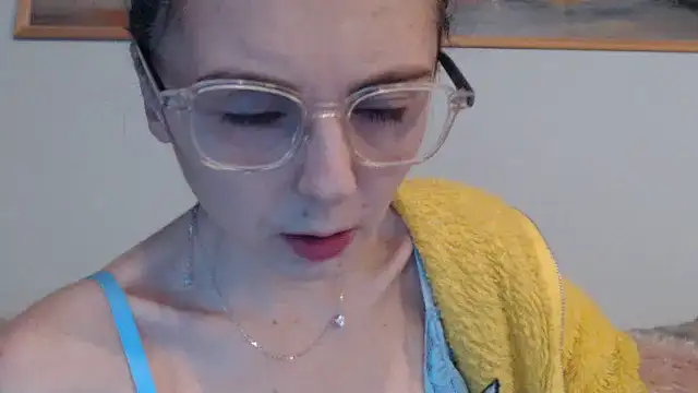 cleophee online show from March 2026 06:54:02 AM