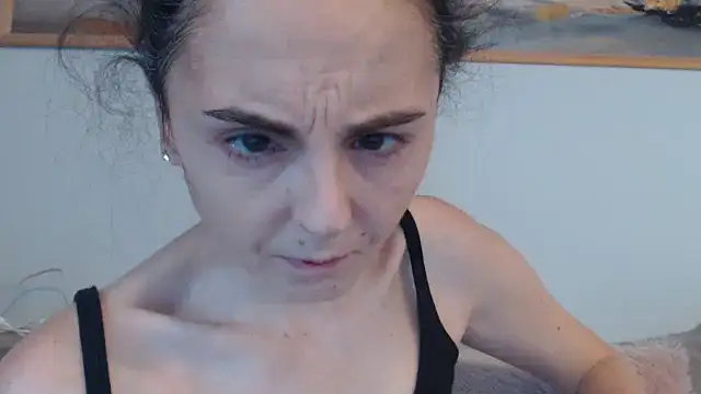 cleophee online show from November 2025 07:24:02 AM