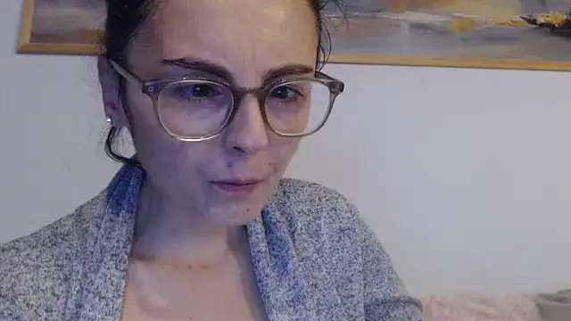 cleophee online show from November 2025 06:58:01 AM