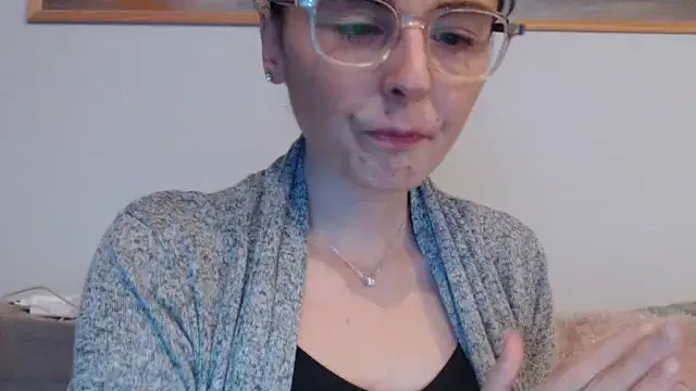 cleophee online show from January 2026 06:42:02 AM