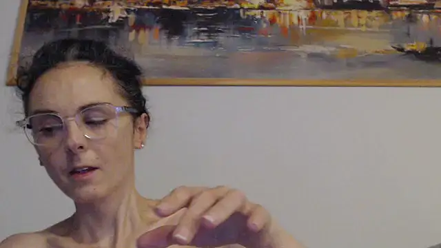 cleophee online show from June 2026 03:56:01 AM