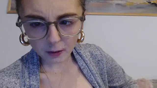 cleophee online show from December 2025 07:02:02 AM