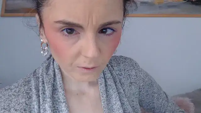 cleophee online show from March 2026 06:57:01 AM