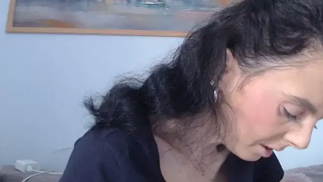 cleophee online show from October 2025 08:37:01 AM