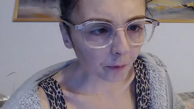 cleophee online show from February 2026 06:58:02 AM