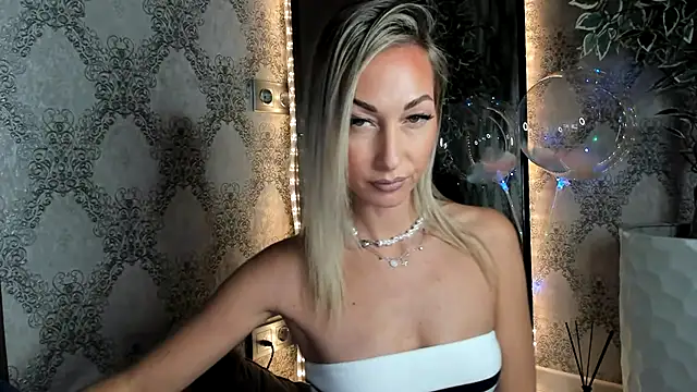 StarryHanna online show from March 2025 10:40:02 PM