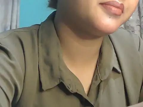 NancyRuvi online show from November 2025 04:22:02 PM