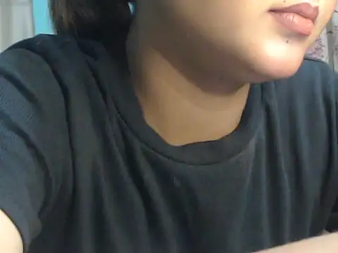 NancyRuvi online show from November 2025 04:01:02 PM