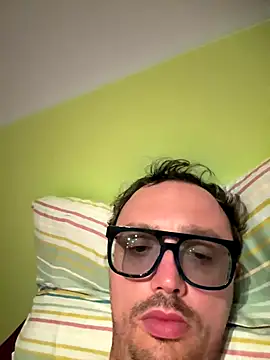 minga1995 online show from September 2025 10:15:01 PM