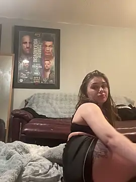 Smokeybarbie online show from November 2025 07:03:01 PM