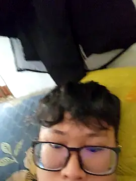 huy20840204 online show from January 2026 06:28:01 AM