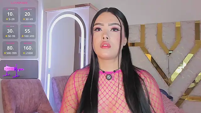 Snapshot of sophy_champagne chatting on January 2026 01:20:02 AM sophy champagne online show from January 2026 01:20:02 AM