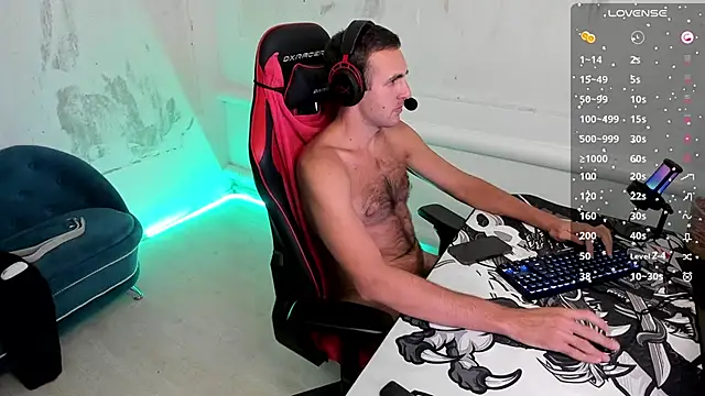 Raamoss online show from March 2025 11:02:01 PM