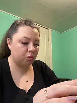Snapshot of Sara_Slow chatting on March 2026 02:02:02 PM Sara Slow online show from March 2026 02:02:02 PM
