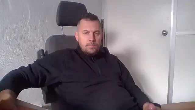 rabyto2 online show from November 2025 12:06:01 PM