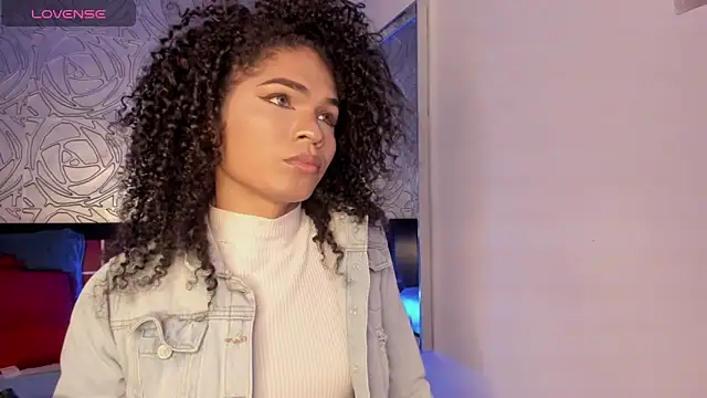 vennus1  online show from November 2025 02:22:02 PM