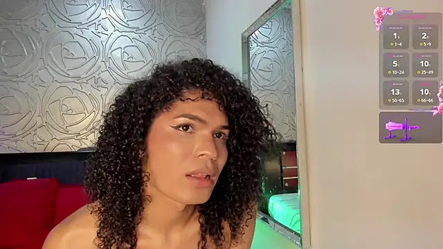 vennus1  online show from December 2025 05:39:02 AM