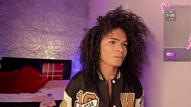 vennus1  online show from November 2025 10:21:01 PM