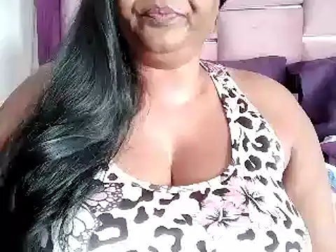 IndianDelia online show from November 2025 04:05:02 AM