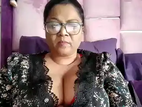 IndianDelia online show from November 2025 12:10:01 PM