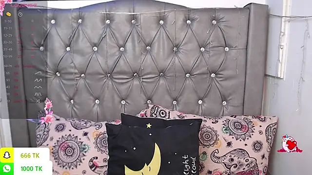 LAILAGUMMY online show from May 2026 05:38:02 PM