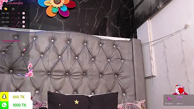 LAILAGUMMY online show from July 2026 05:30:02 PM